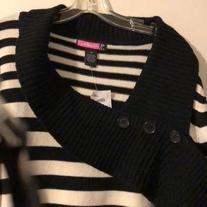 Sweater dress new with tags! Nice dress